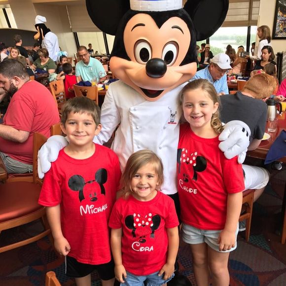 Meet your Posher, Danielle - Picture 1 of 1